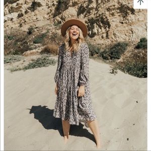 Carly Jean Los Angeles Noel Dress